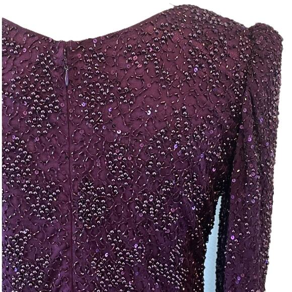 Mac Duggal Beaded Sequined Plunge Neck Evening Gown Style 5177D Sz 6 in Plum New - Picture 4 of 8